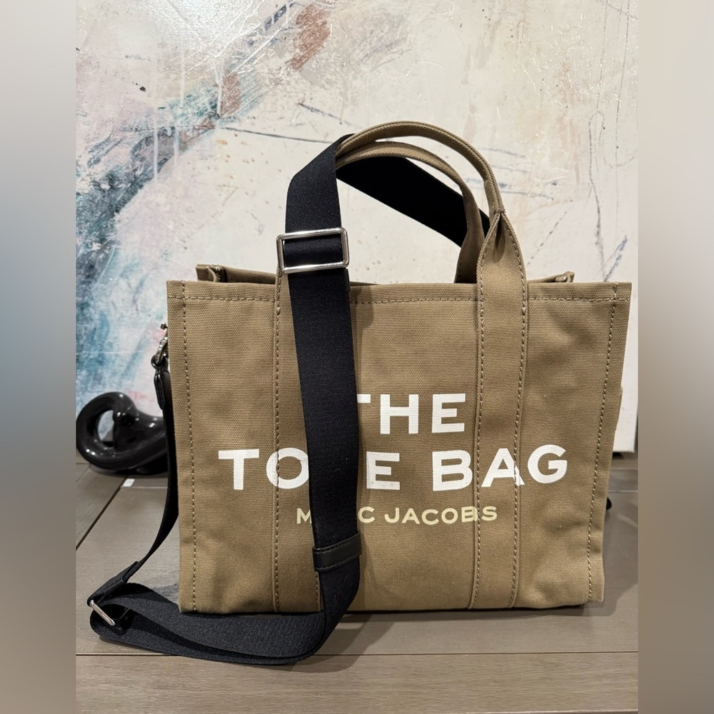 Marc Jacobs “The Tote Bag” Canvas Crossbody Tote Khaki Slate Green - Picture 4 of 8